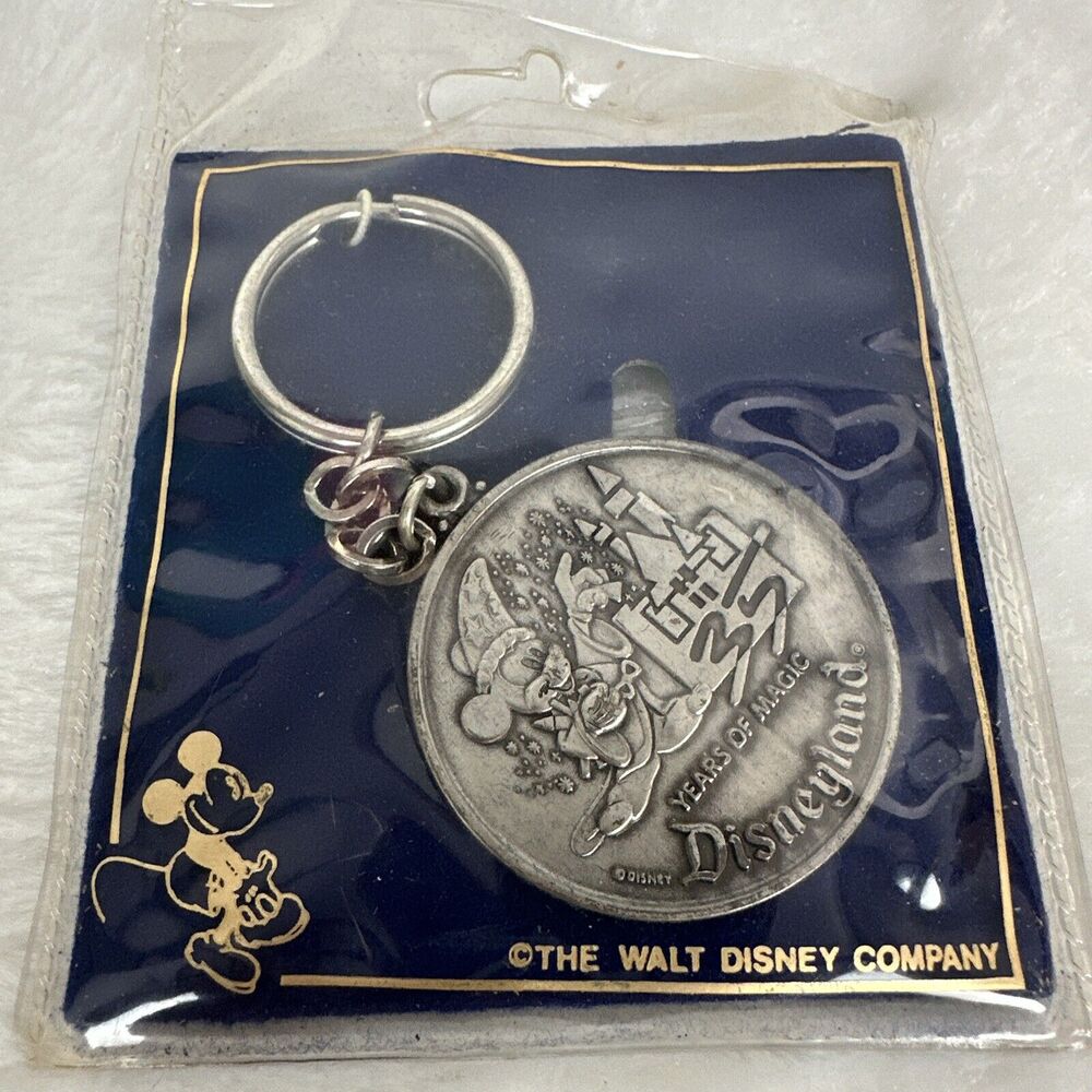 Disney Disneyland‎ 35 Years of Magic Bronze Coin Keychain Vintage 1955-1990